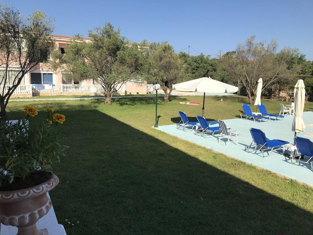 Ai Helis Resort Свороната Екстер'єр фото