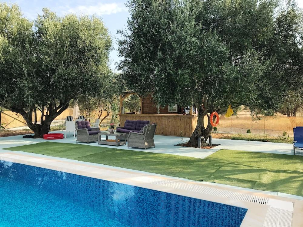 Ai Helis Resort Свороната Екстер'єр фото